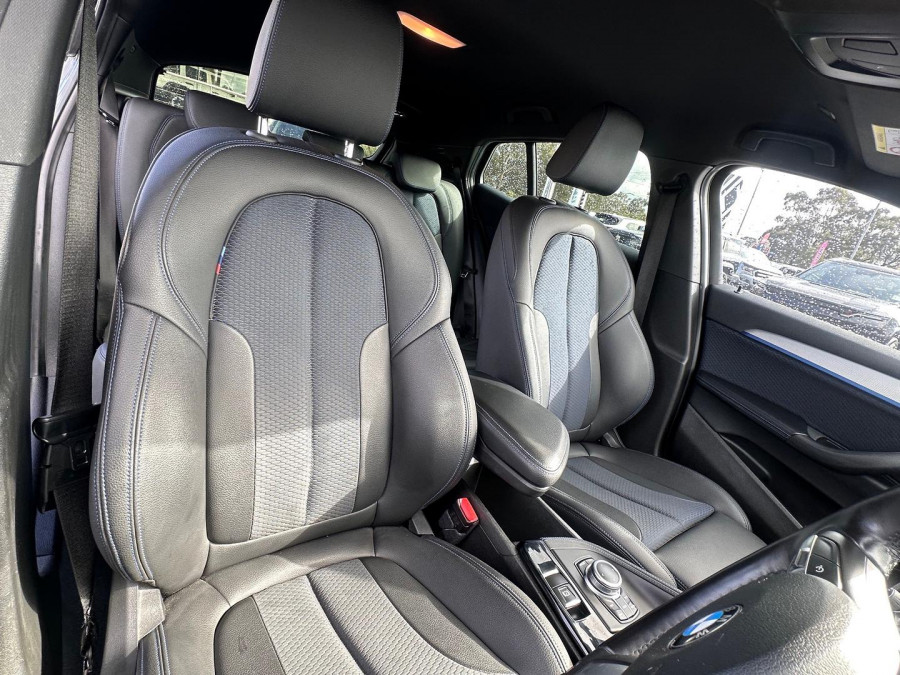 2022 BMW X2 F39 sDrive18i SUV Image 14