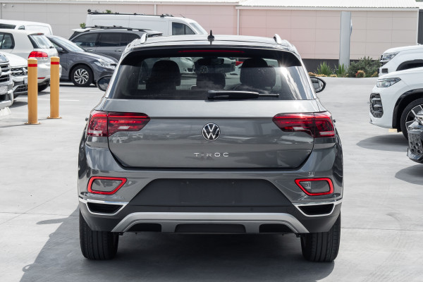 2022 MY23 Volkswagen T-Roc D11 110TSI Style SUV image 4