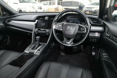 Used 2017 Honda Civic VTi-LX #U35142  Salters Cars