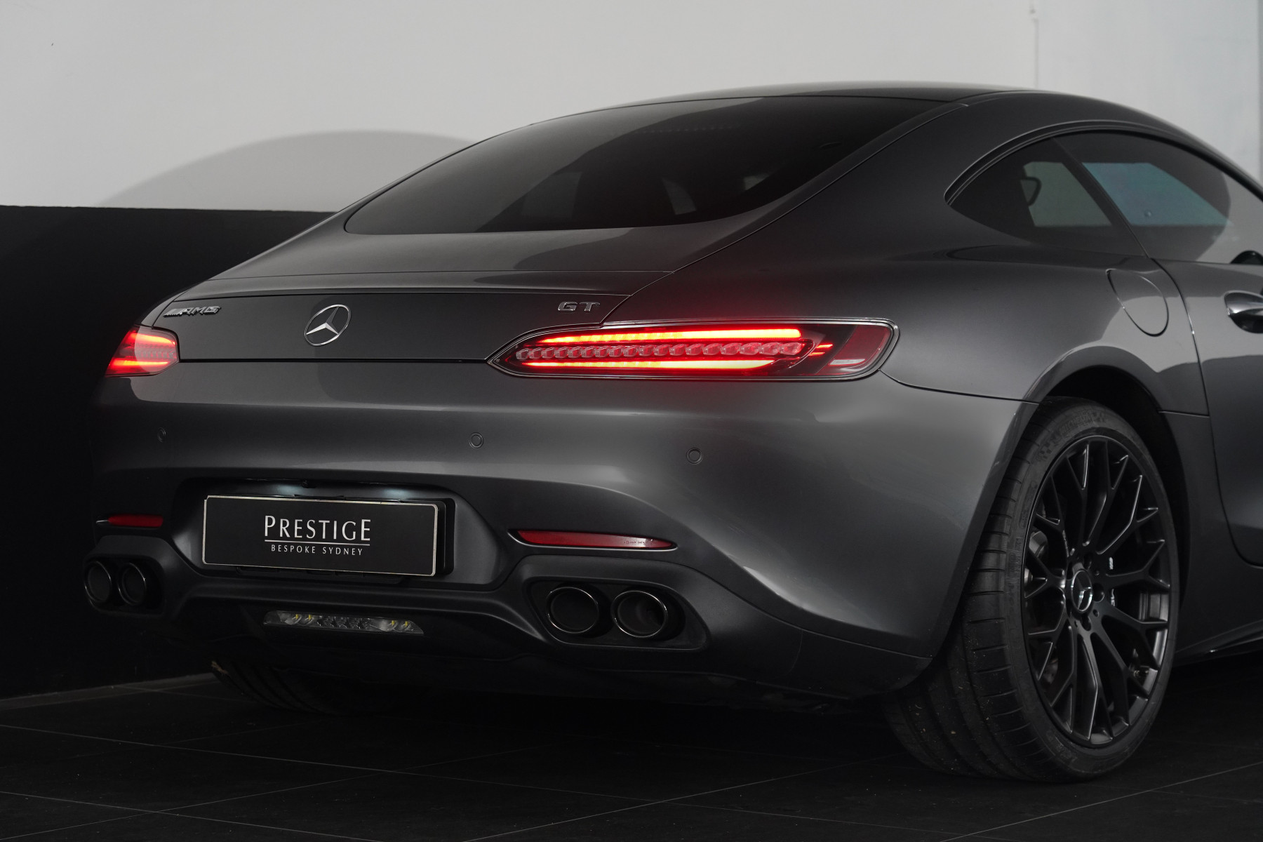 2021 Mercedes-Benz AMG GT Night Edition Coupe Image 8