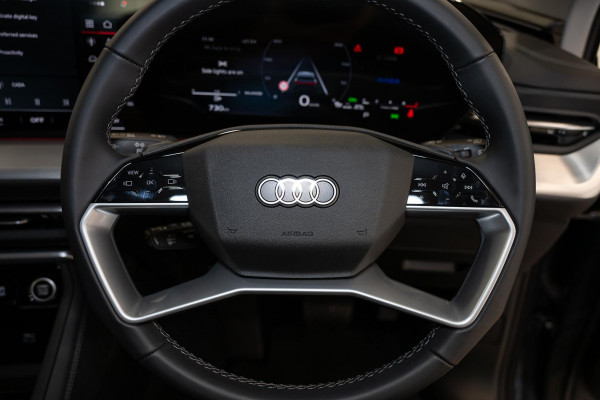 2025 Audi Q5 GU TFSI 150kW SUV image 11