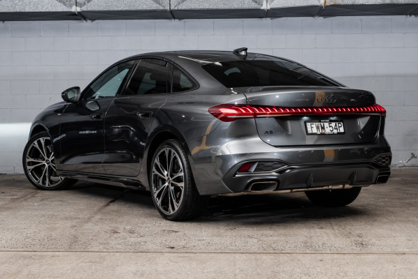 2025 Audi A5 B10 TFSI 150kW S line Sedan image 2