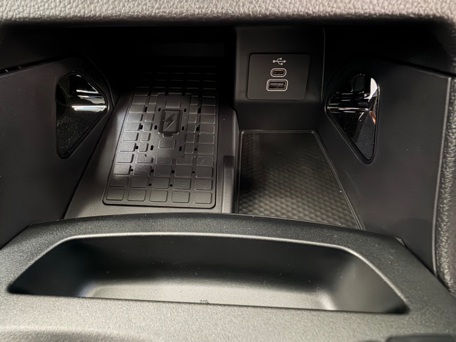 2026 MY26.5 Ford Everest UB Sport SUV Image 33