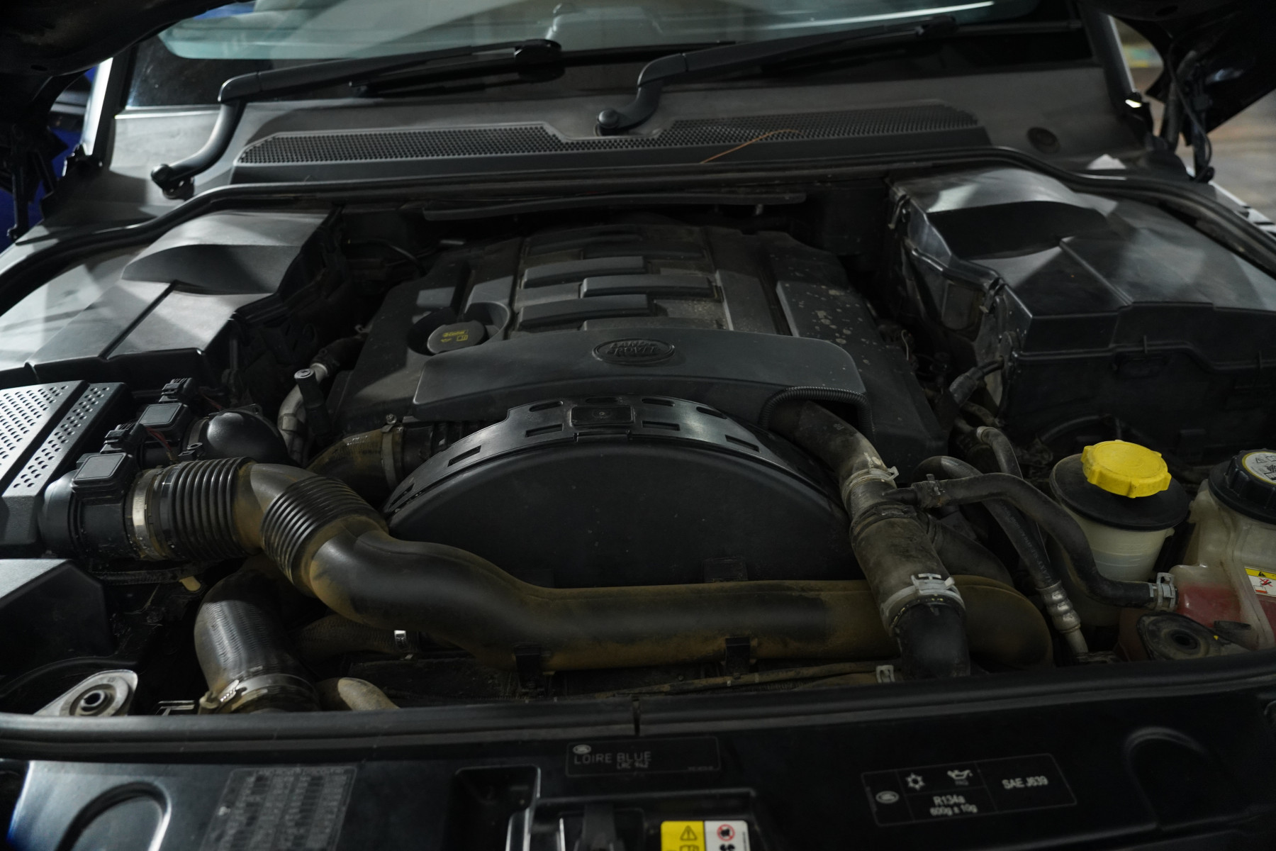 2015 Land Rover Discovery 3.0 Tdv6 SUV Image 28