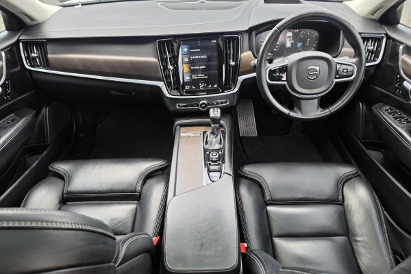 2019 Volvo V90 Cross Country P Series D5 Wagon Image 20
