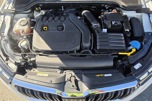 2021 MY22 Skoda Kamiq NW 110TSI Signature SUV Image 28