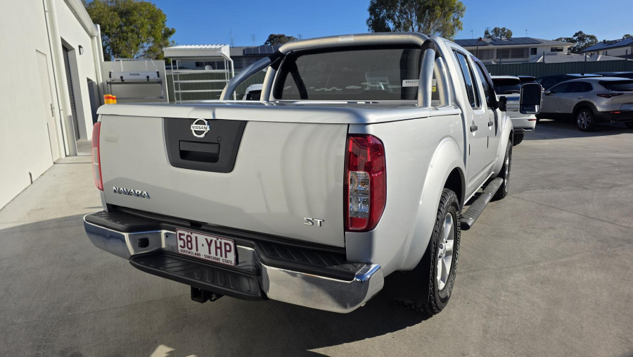 2013 Nissan Navara D40 Series 6 ST Dual Cab Pickup Image 3