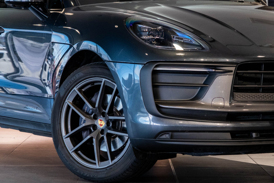 2023 Porsche Macan 95B T SUV