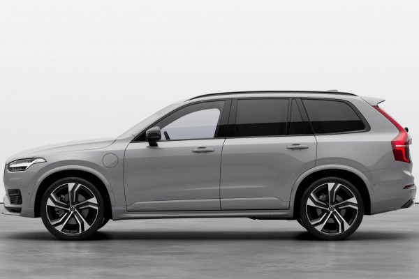 2024 Volvo XC90  Recharge Ultimate T8 Plug-In Hybrid SUV Image 2