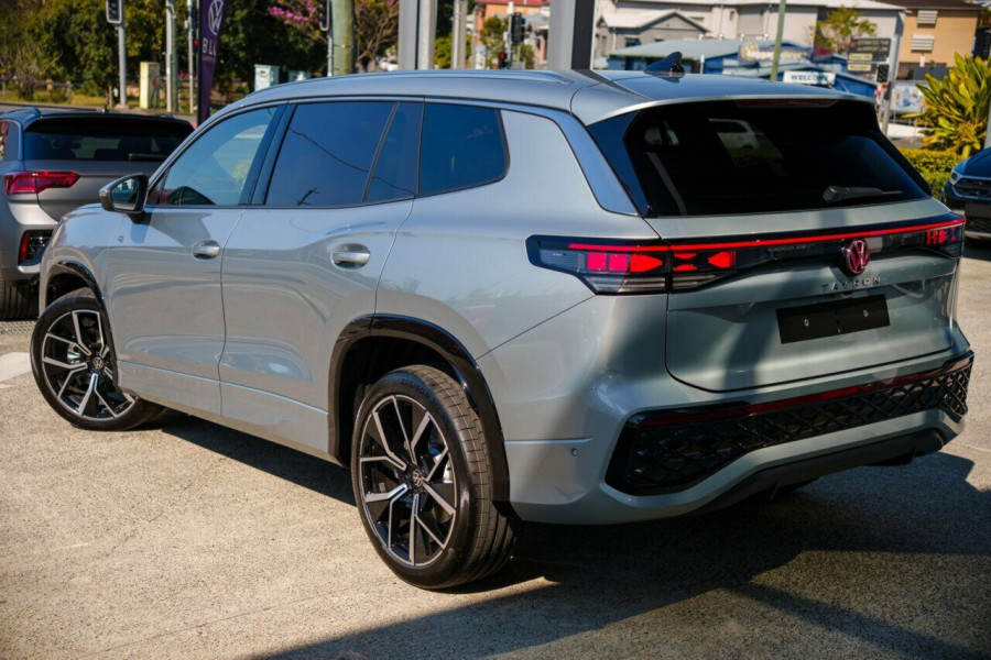 2026 Volkswagen Tayron R4 195TSI R-Line SUV Image 2