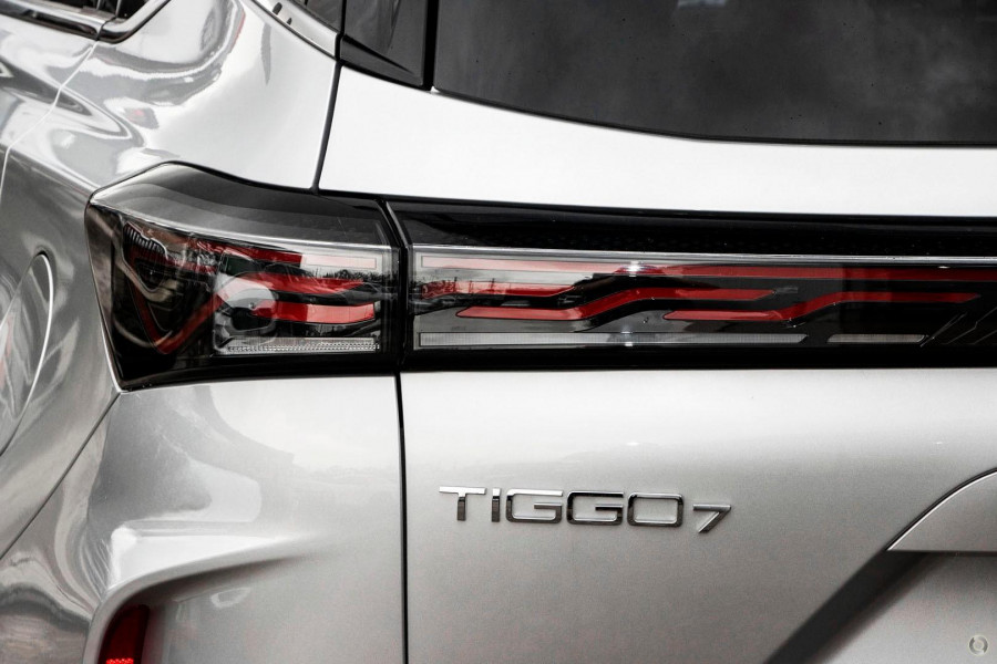 2026 Chery Tiggo 7 T32 Super Hybrid Ultimate SUV Image 9