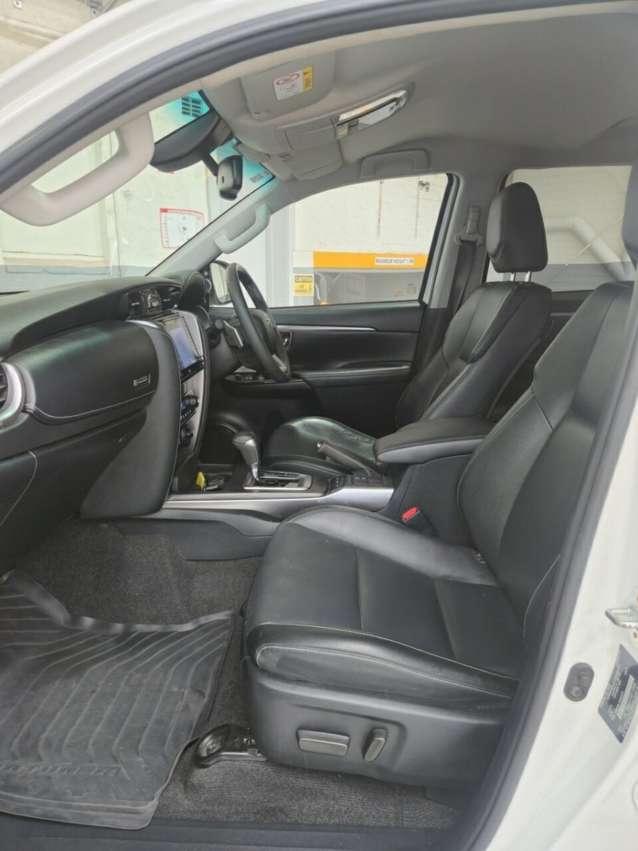 2021 Toyota Fortuner GUN156R Crusade SUV Image 19