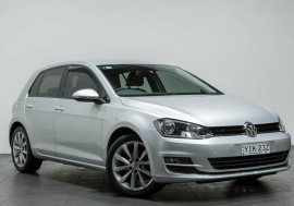 Volkswagen Golf 110TSI DSG Highline VII MY16