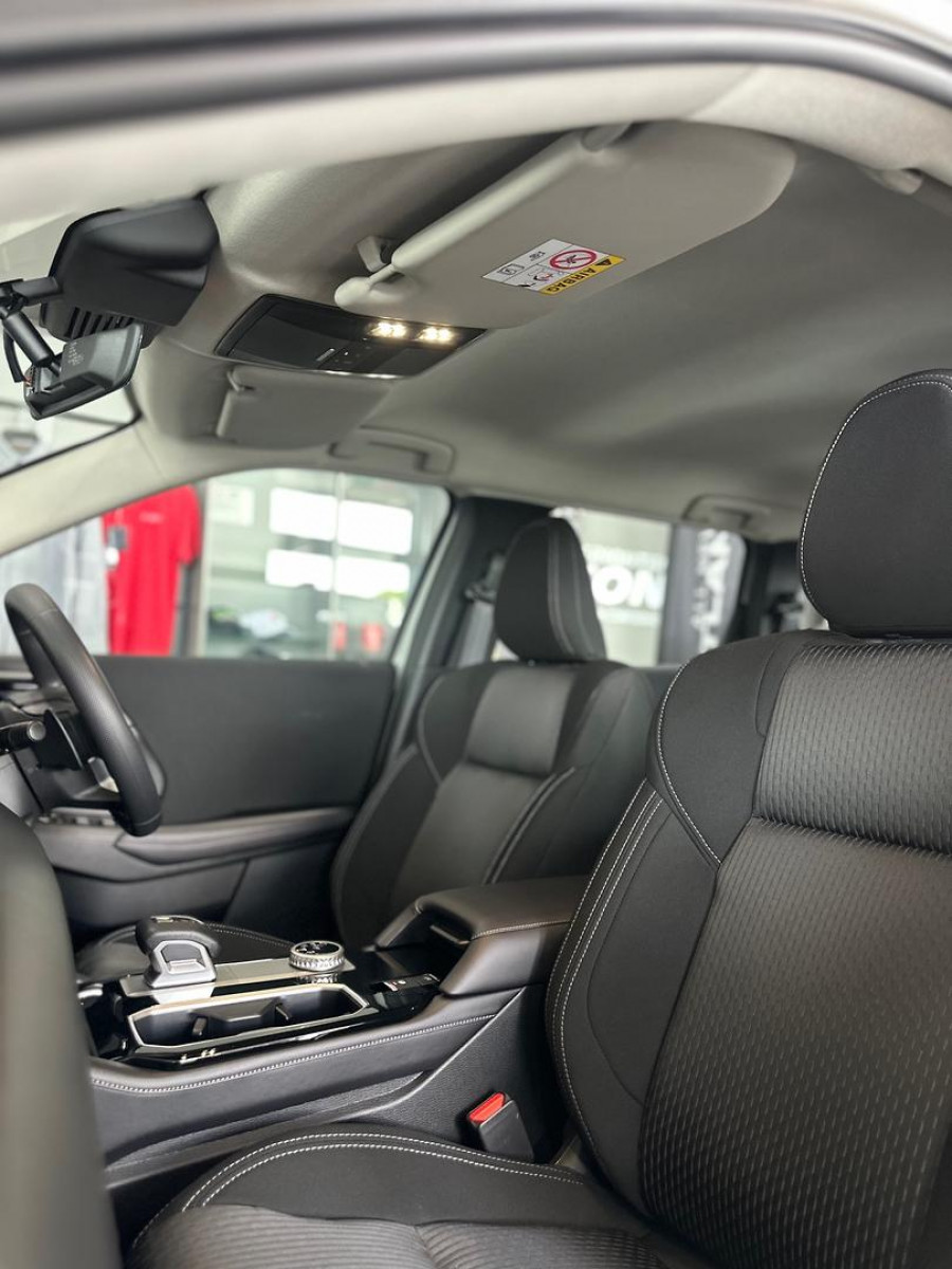2025 MY24 Mitsubishi Outlander ZM ES SUV Image 22