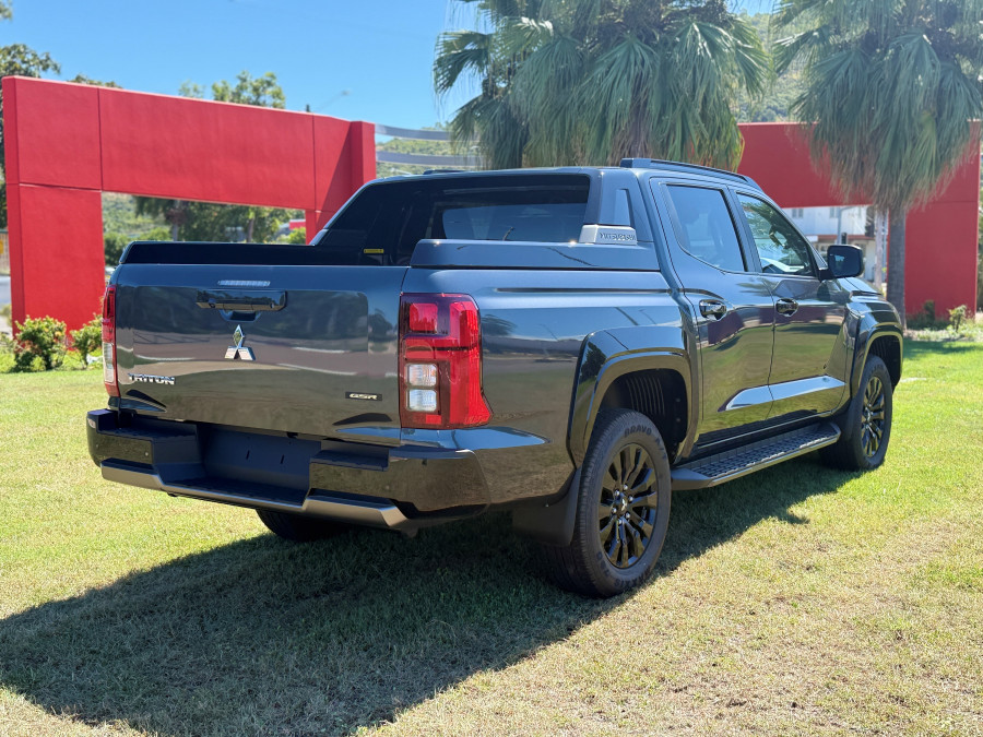 2026 Mitsubishi Triton MV GSR Ute Image 7