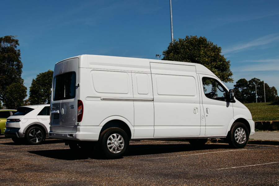 2023 LDV V80  LWB Van Image 15