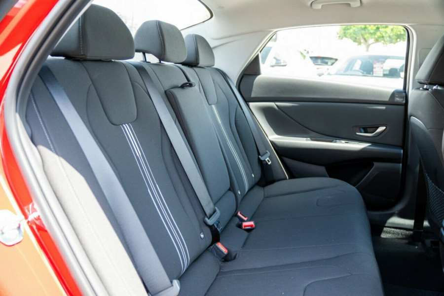 2024 Hyundai i30 CN7.V2 Hybrid Sedan Image 8