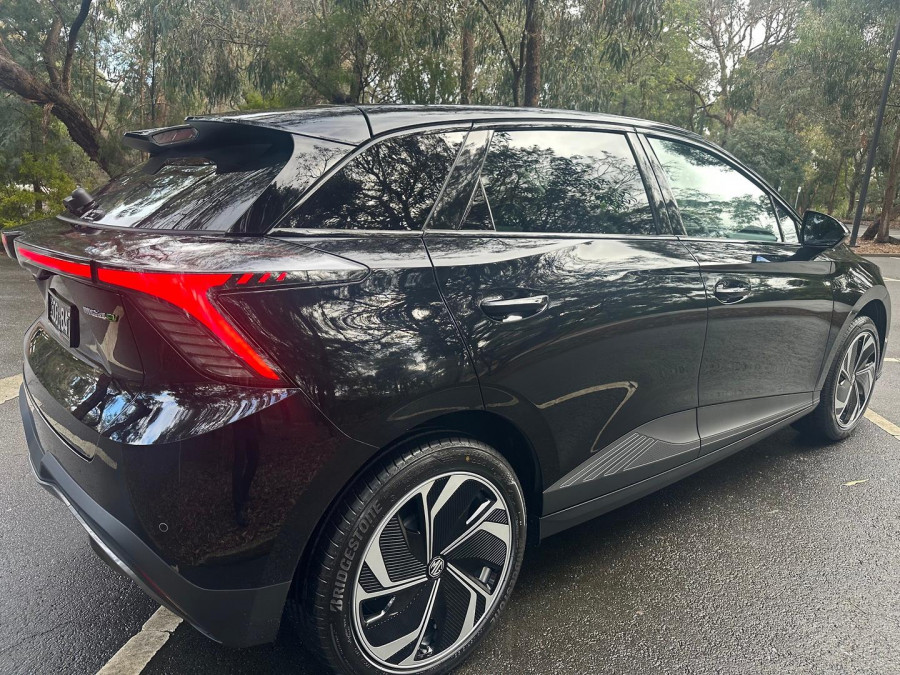 2026 MG MG4 AH4E Essence 64 Hatch Image 4