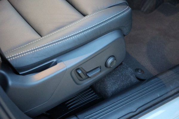 2026 Volvo XC40 XZ Plus B4 SUV Image 13