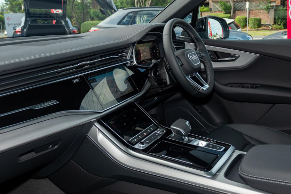 2025 Audi Q7 4M TDI 170kW SUV