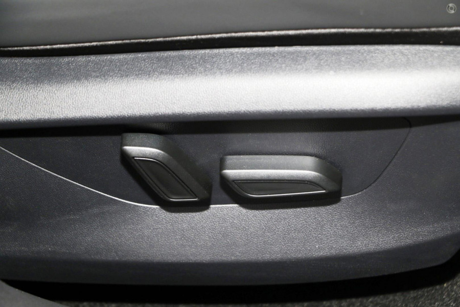 2025 MG MGS5 EV ZS3EM Essence 62 SUV Image 13