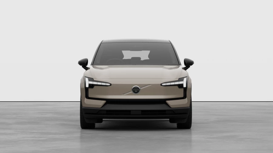 2026 Volvo EX30  Single Motor Extended Range Ultra SUV Image 6