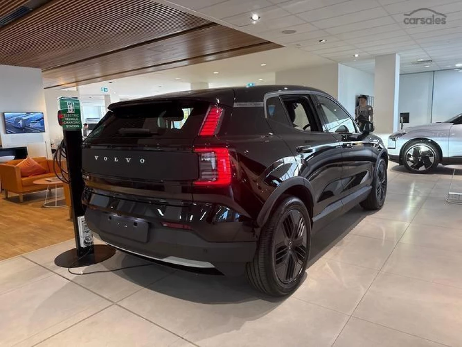 2026 MY27 Volvo EX30 Cross Country  P8 SUV Image 2
