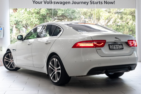 2015 MY16 Jaguar XE X760 Prestige Saloon
