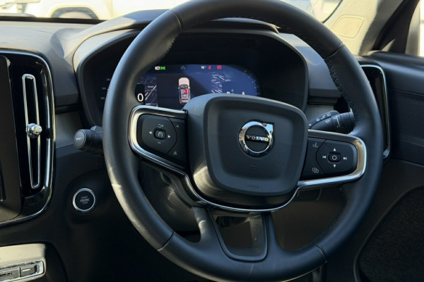 2026 Volvo XC40 XZ Plus B4 SUV Image 16