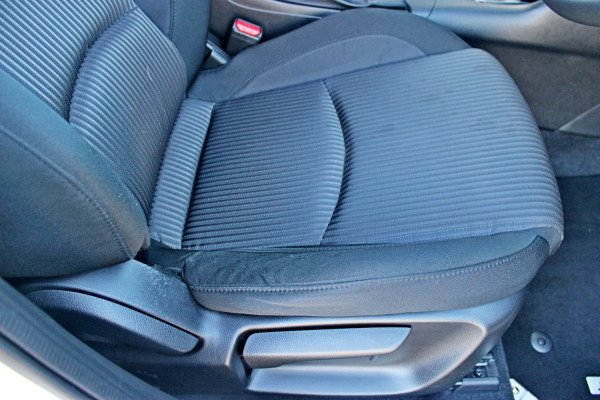 2014 Mazda 3 BM Series SP25 Sedan Image 12