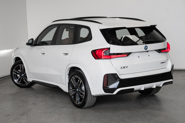 2026 BMW iX1 U11 xDrive30 M Sport SUV image 2