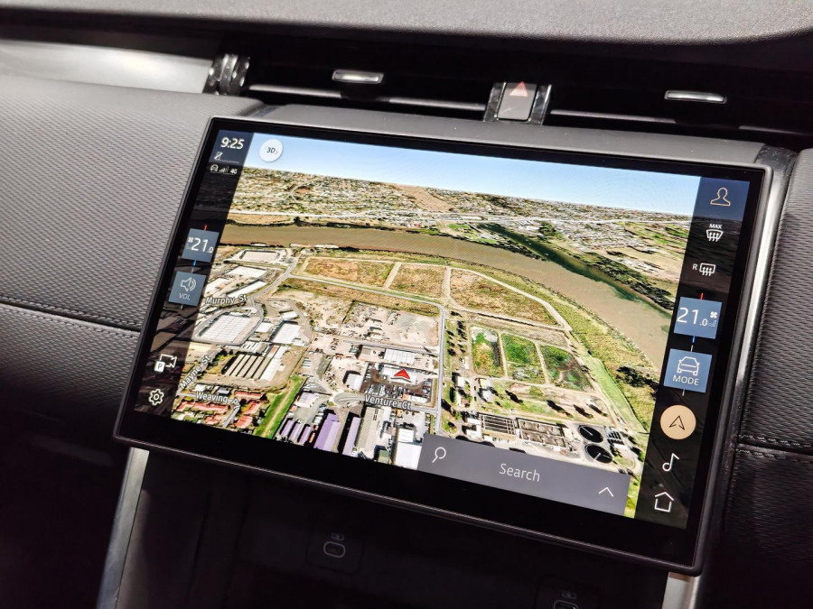 2025 MY25.5 Land Rover Discovery Sport L550 P250 Dynamic SE SUV Image 12