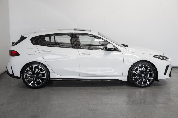 2026 BMW 1 Series F70 118 M Sport Hatch image 3