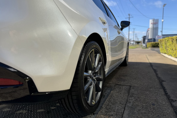 2026 MY25 Mazda 3 BP Series G20 Evolve Hatch Image 14
