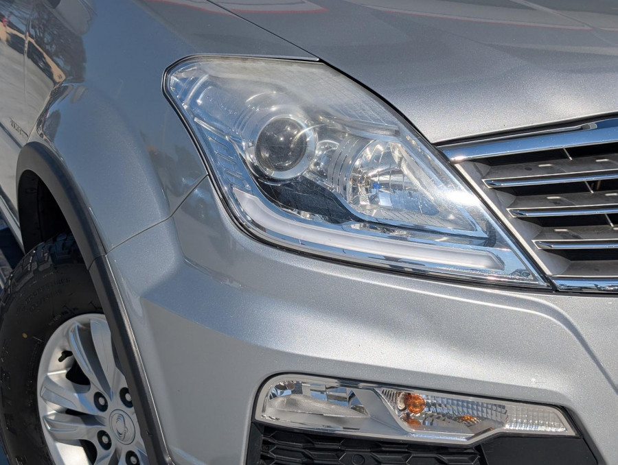 2014 SsangYong Rexton Y285 II SX SUV Image 8