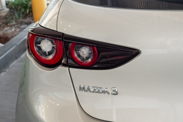 2026 MY25 Mazda 3 BP Series G25 Astina Hatch Image 22