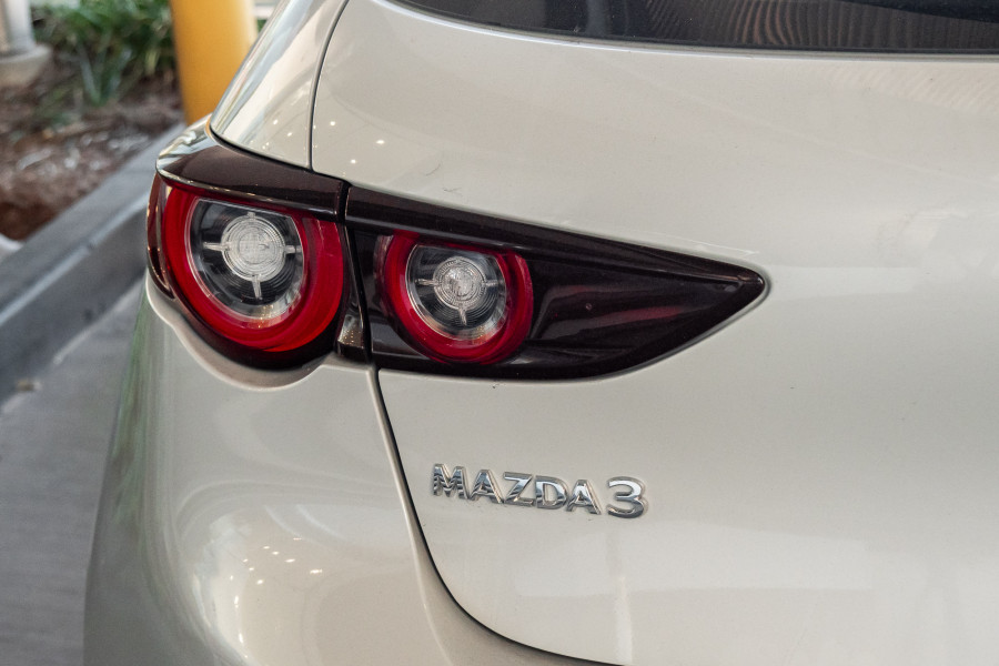 2026 MY25 Mazda 3 BP Series G25 Astina Hatch Image 22