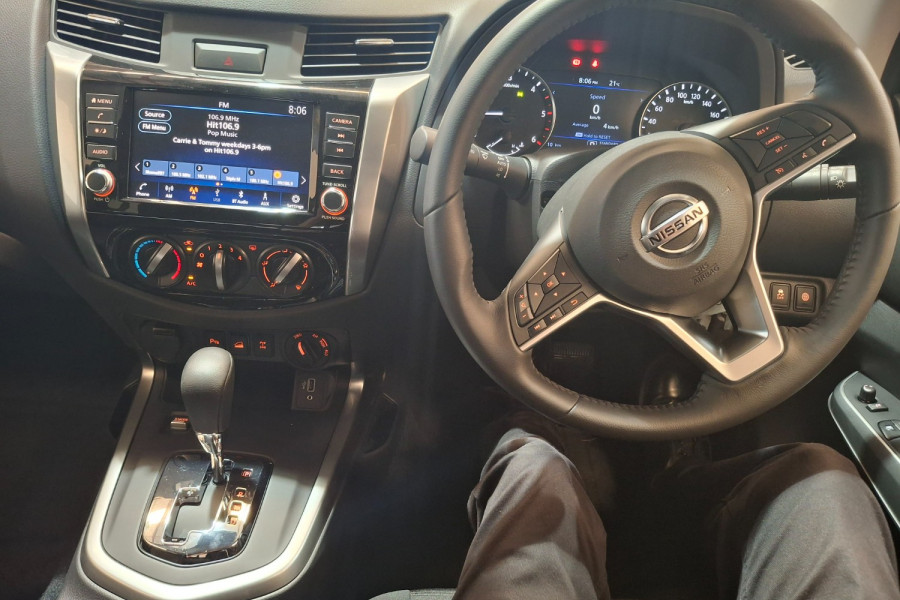 2024 Nissan Navara D23 ST Ute Image 10