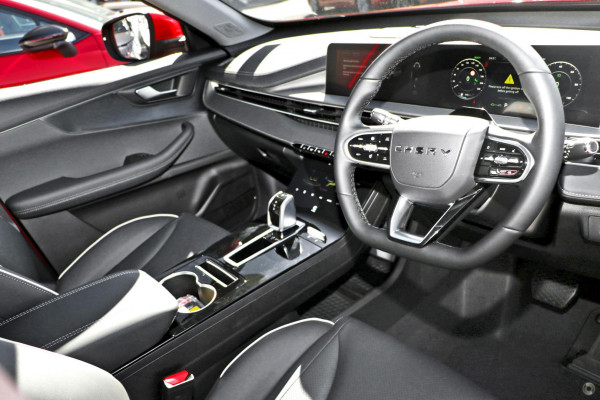 2026 Chery Tiggo 4  Hybrid Ultimate SUV Image 4
