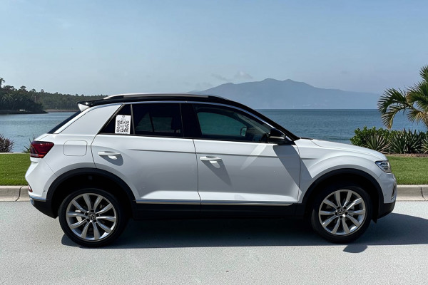 2025 Volkswagen T-Roc D11 110TSI Style SUV Image 2
