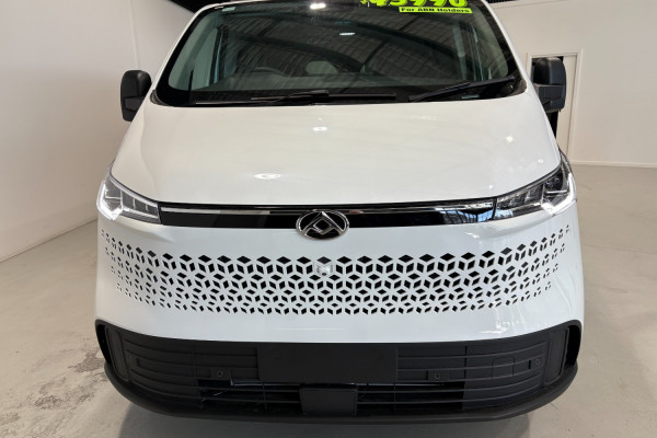 2024 LDV Deliver 7   Van