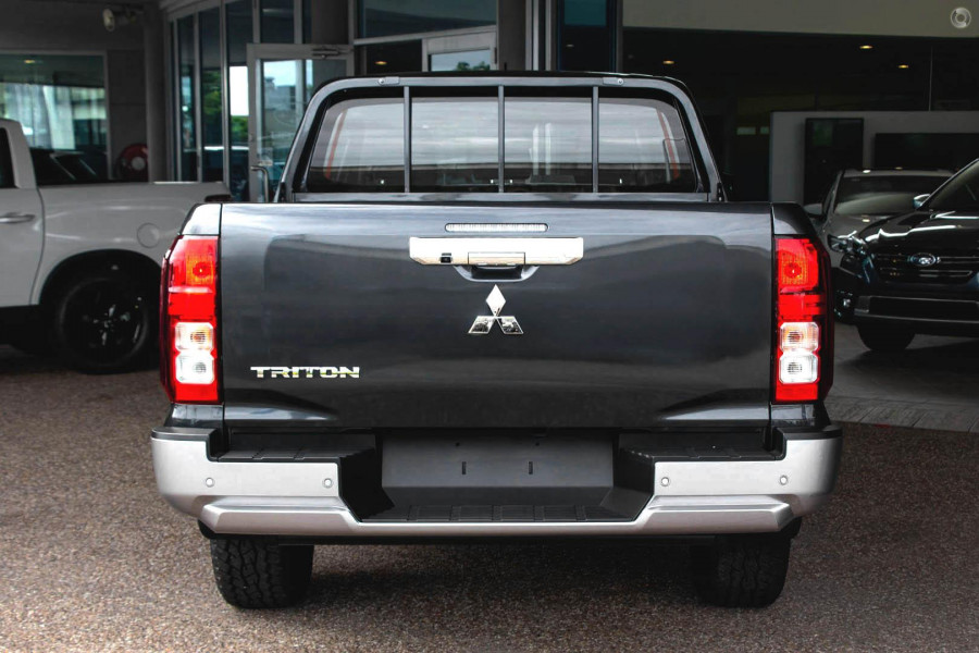 2025 Mitsubishi Triton MV GLX Ute Image 3