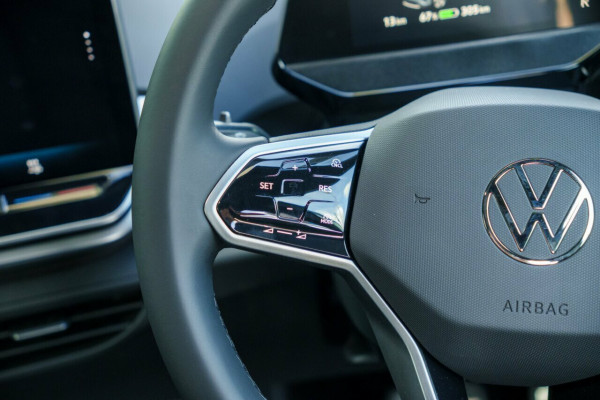 2026 Volkswagen ID. 4 E2 Pro SUV Image 9