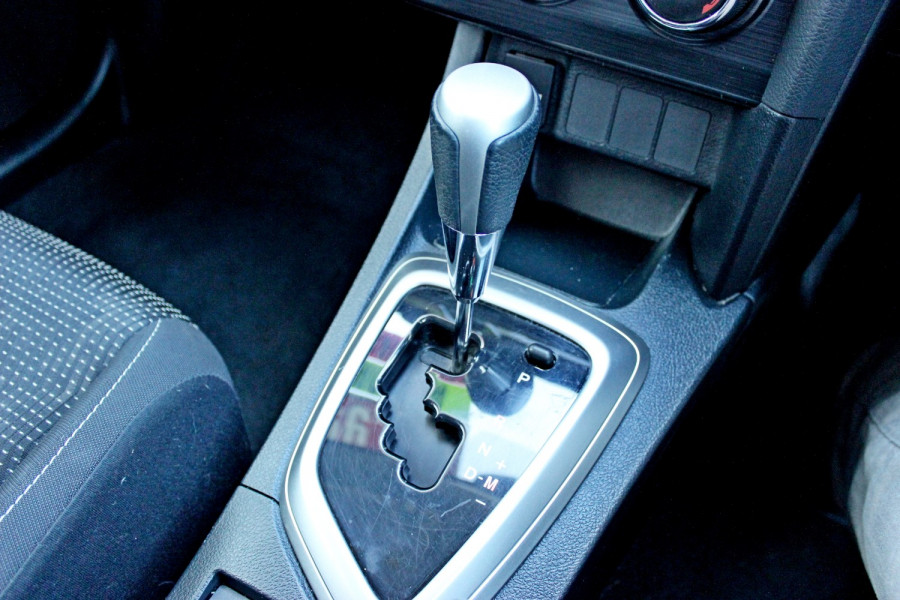 2013 Toyota Corolla ZRE182R Ascent Sport Hatch Image 16