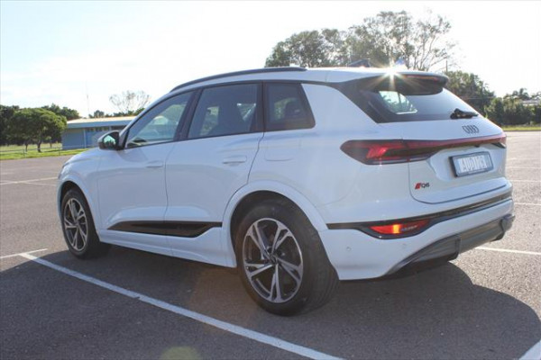 2024 Audi Q6 e-tron SUV