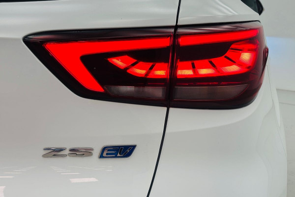 2022 MG ZS EV AZS1 Essence SUV Image 12