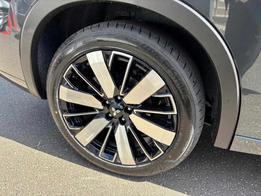 2025 Mitsubishi Outlander ZM Exceed SUV Image 9