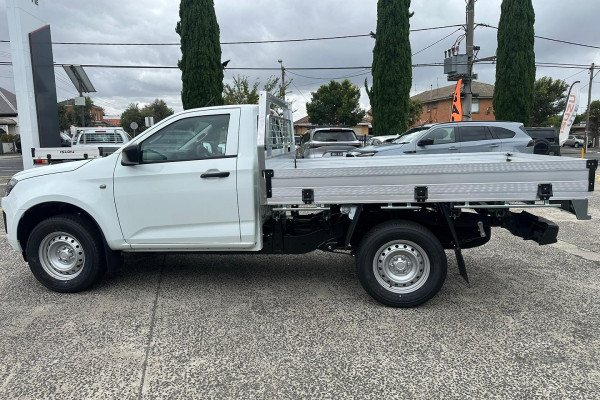 2026 MY25.5 Isuzu D-MAX RG SX High Ride Cab Chassis Image 5