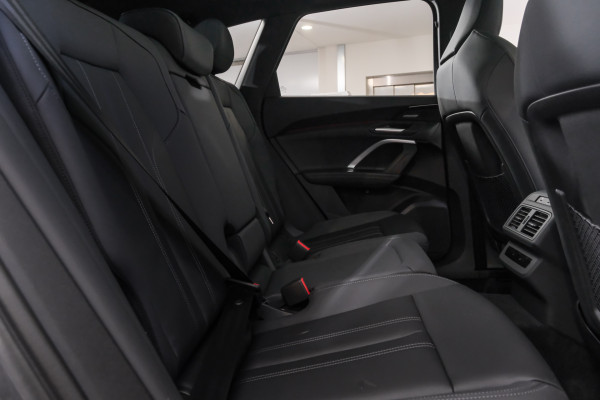 2026 MY25 Audi Q5 FY e-hybrid 270kW SUV image 9