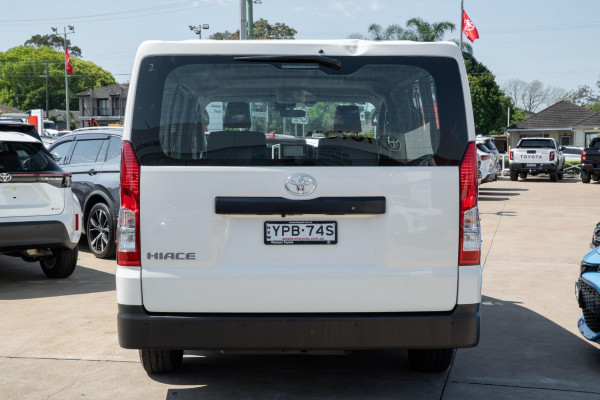 2024 Toyota HiAce GDH300R  Van Image 5